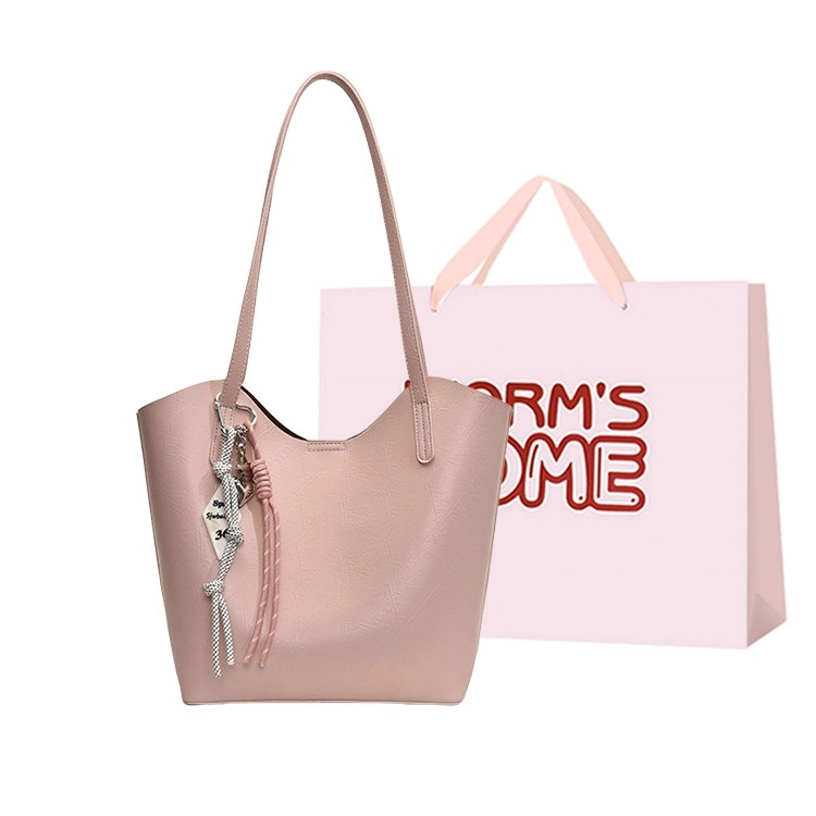 WORM'S HOME PU