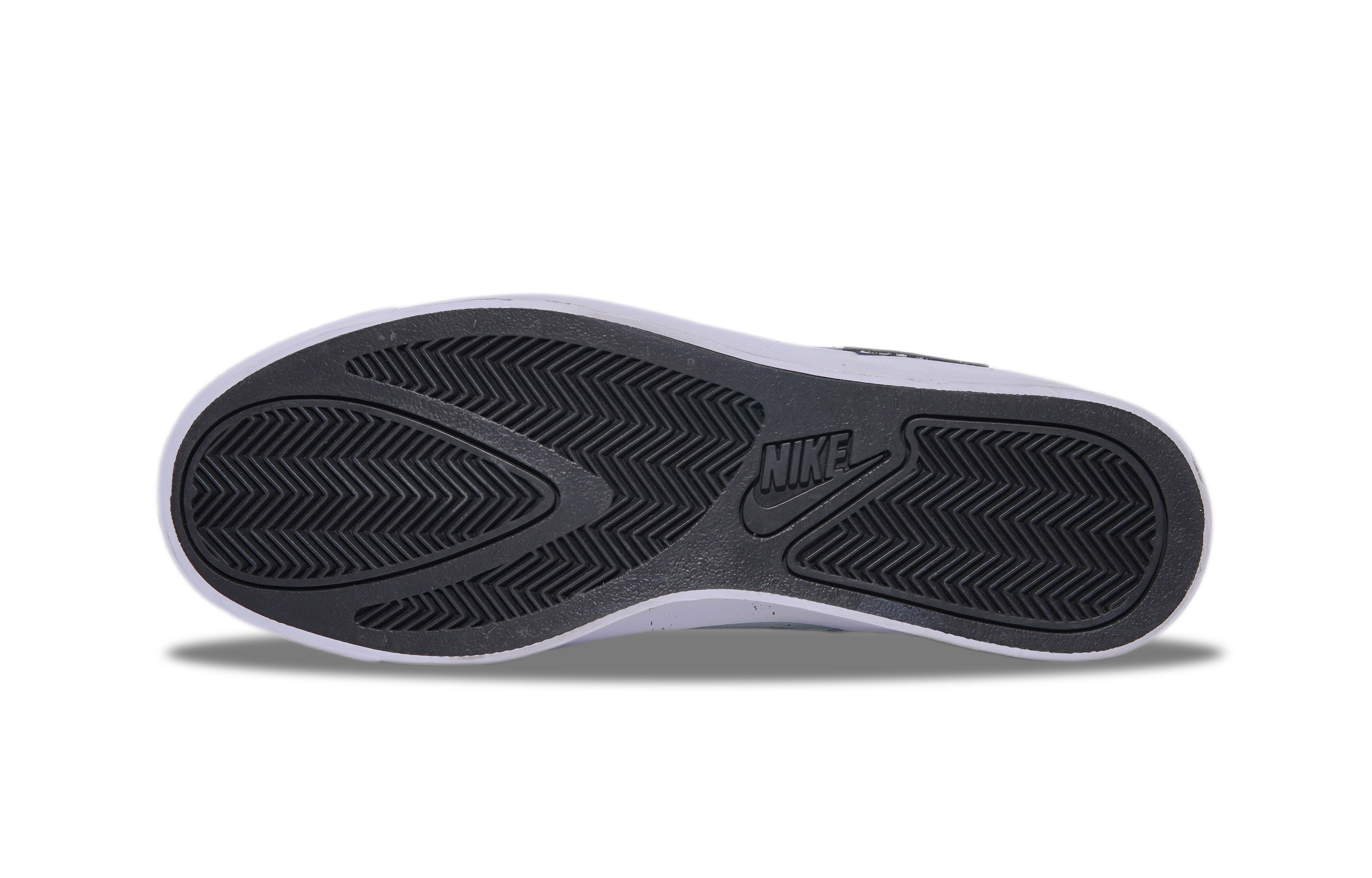 Nike Court Royale AC