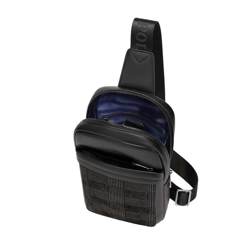POLO PVC