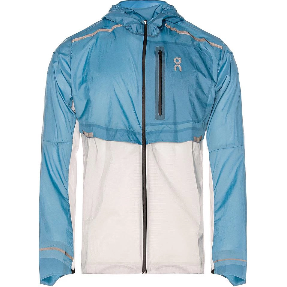 On ACTIVEWEAR logo
