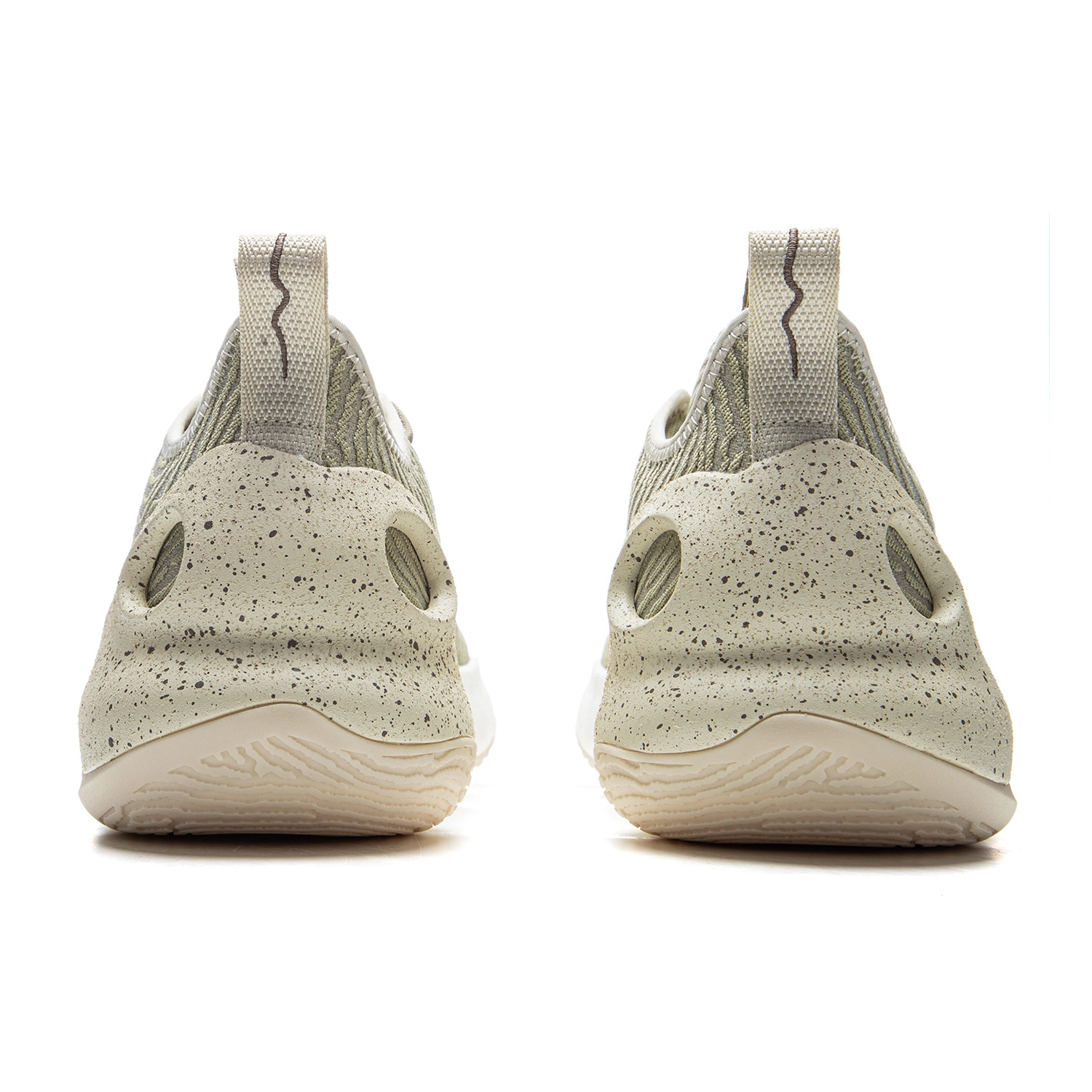 LiNing ULTRA LOW