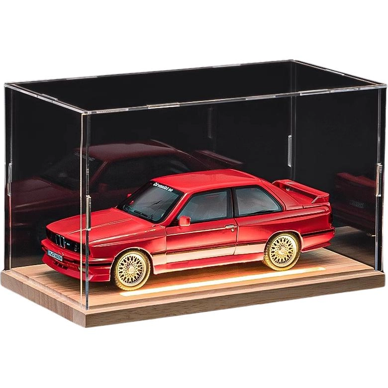 124M3 E30