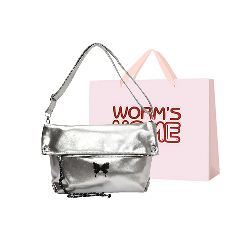WORM'S HOME PU