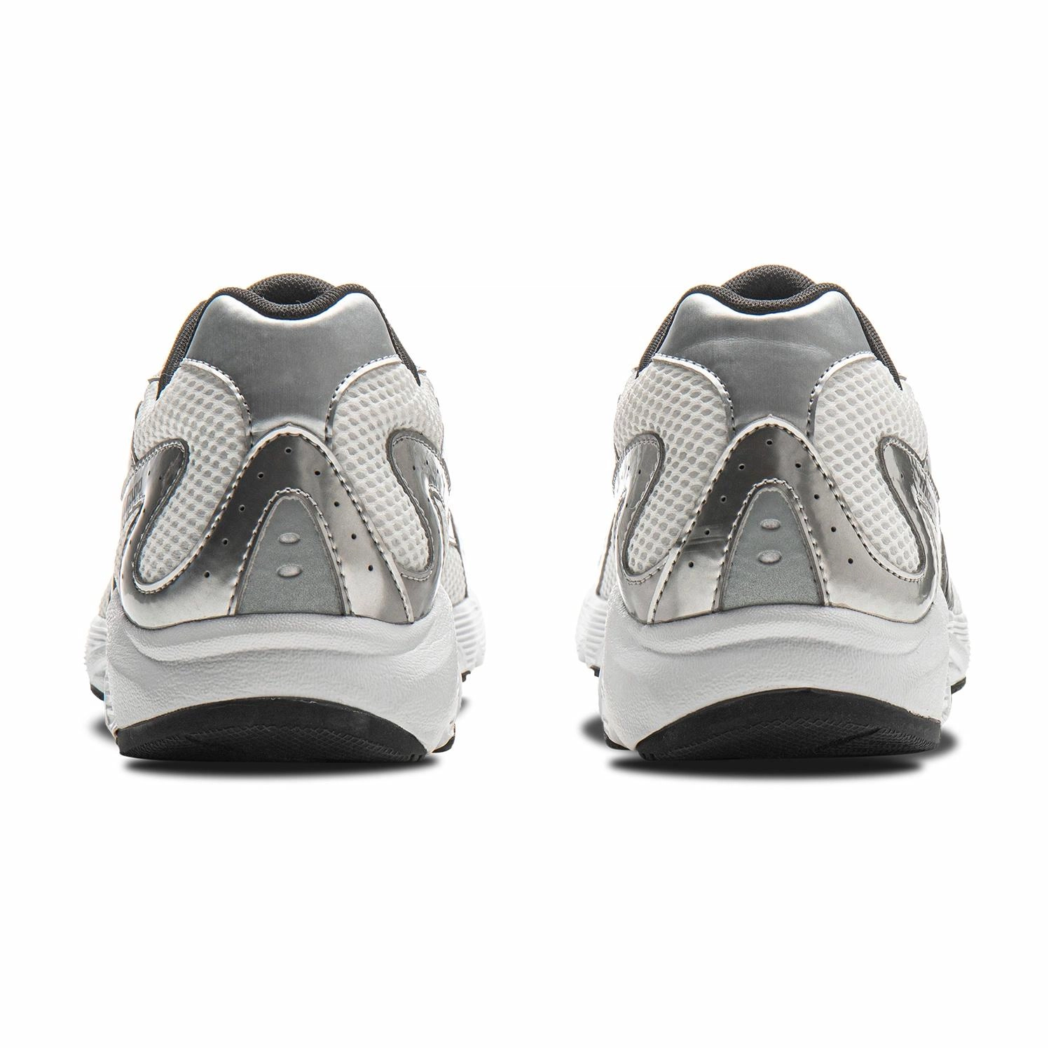 Mizuno SPARK CN