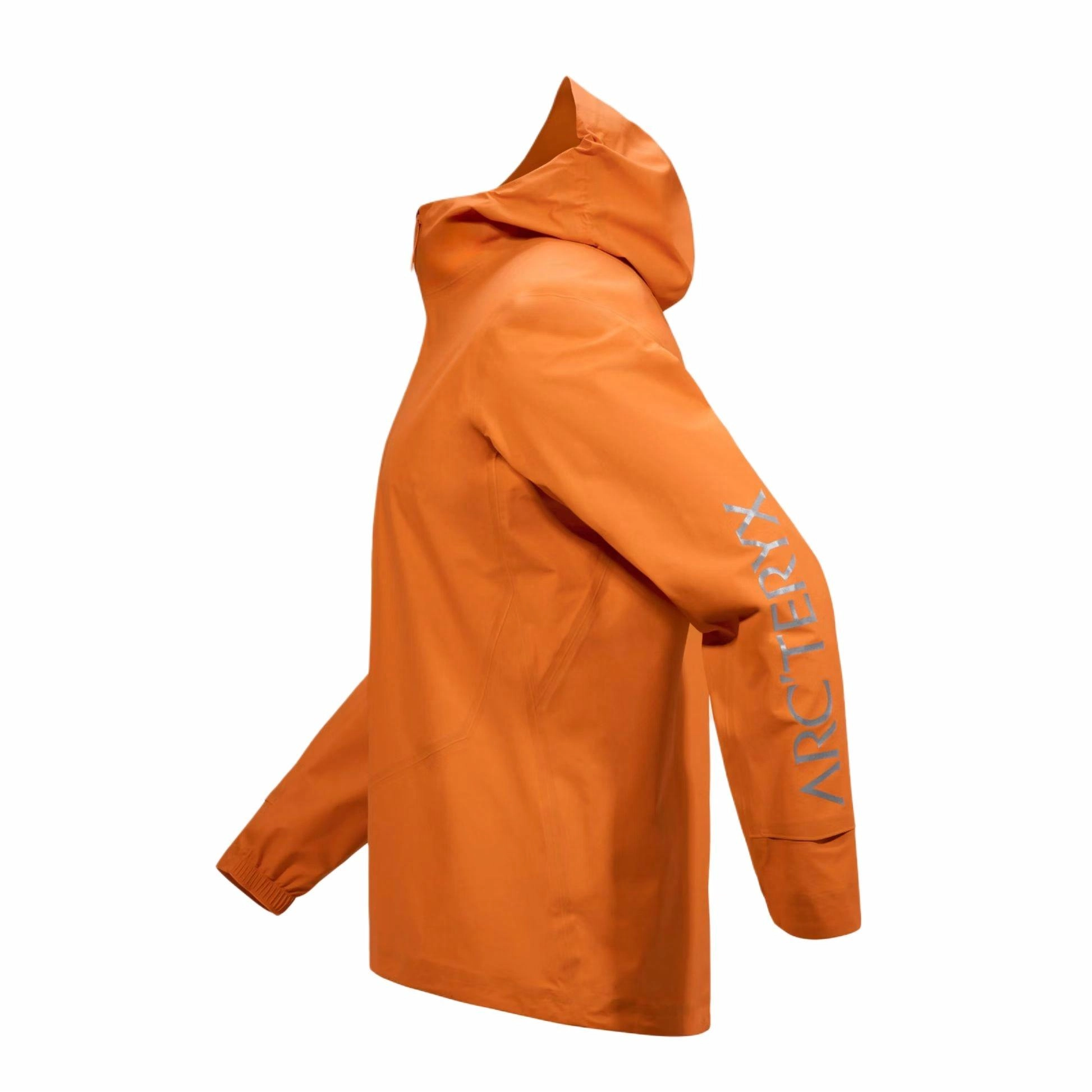 Arcteryx Norvan GORE-TEX logo