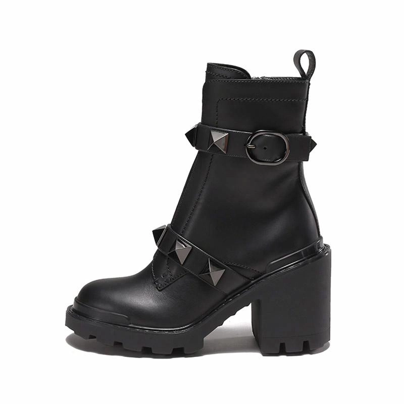 Valentino Roman Stud 8.5cm