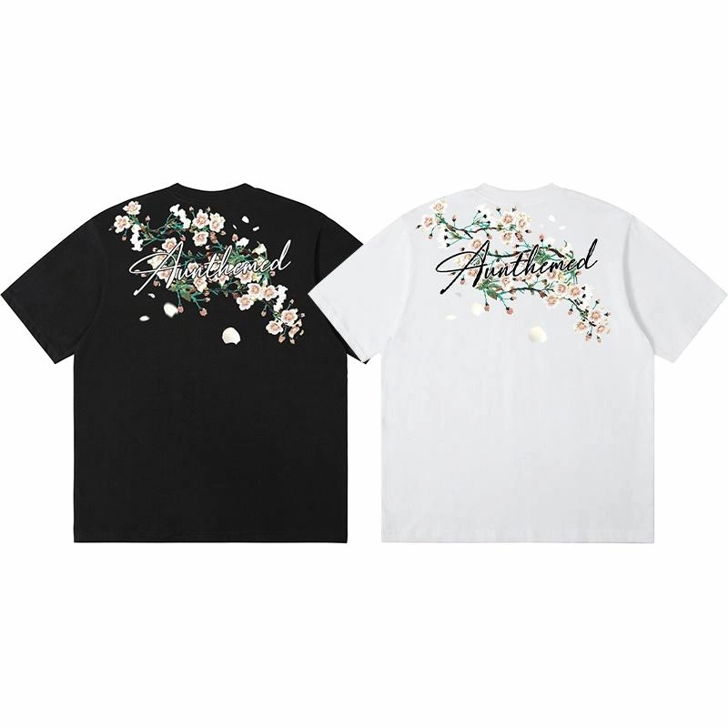 UNthemed T