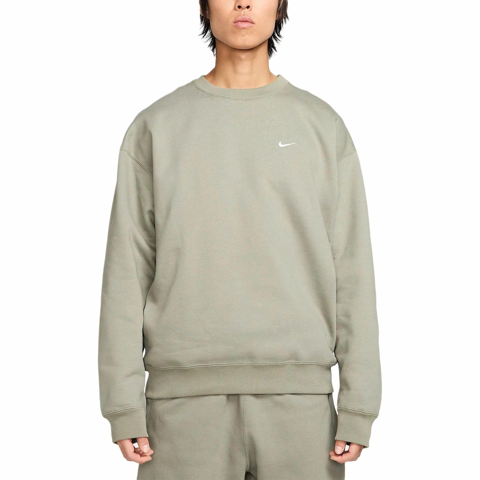 Nike Solo Swoosh