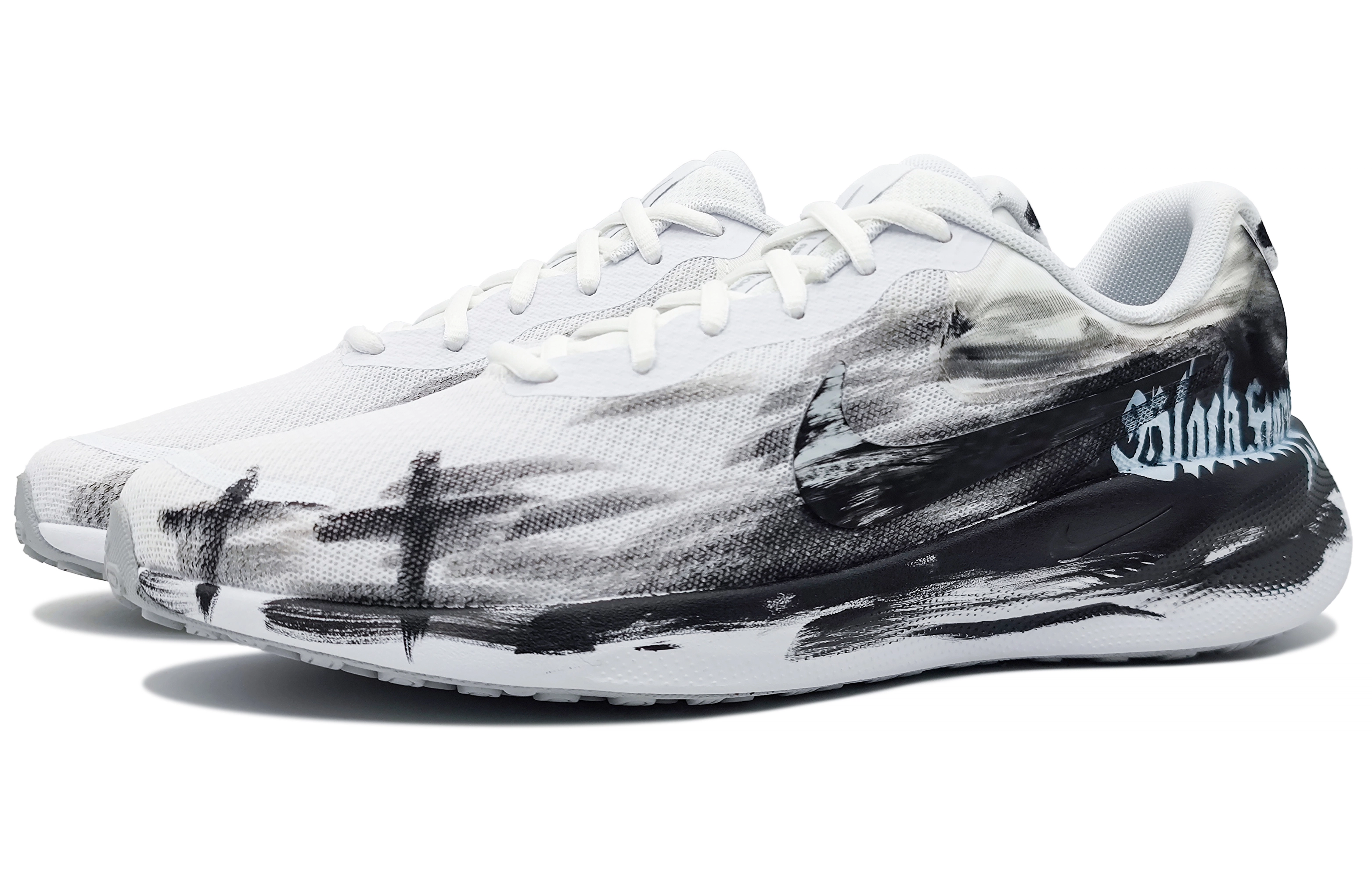 Nike REVOLUTION 7