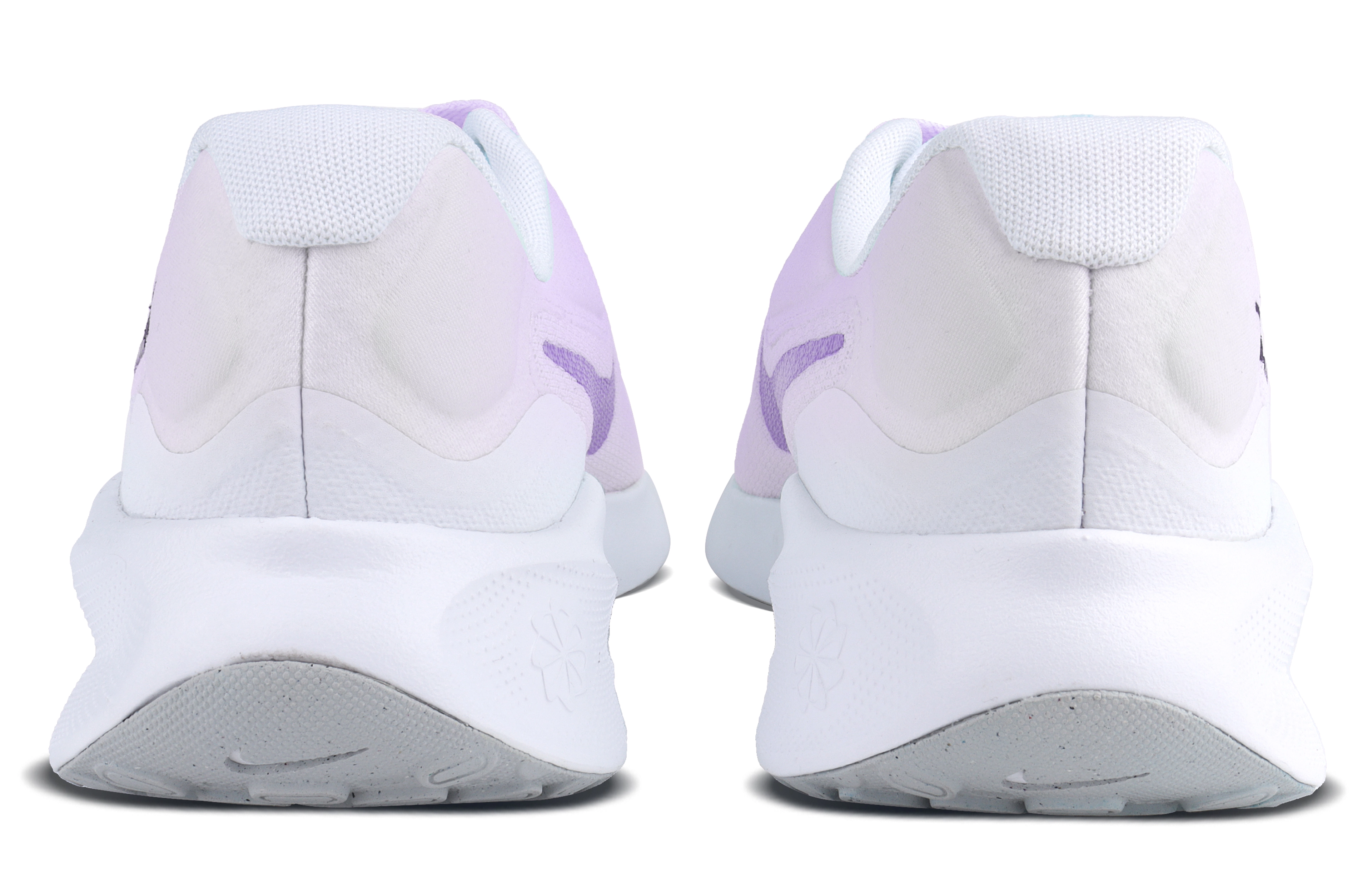 Nike REVOLUTION 7