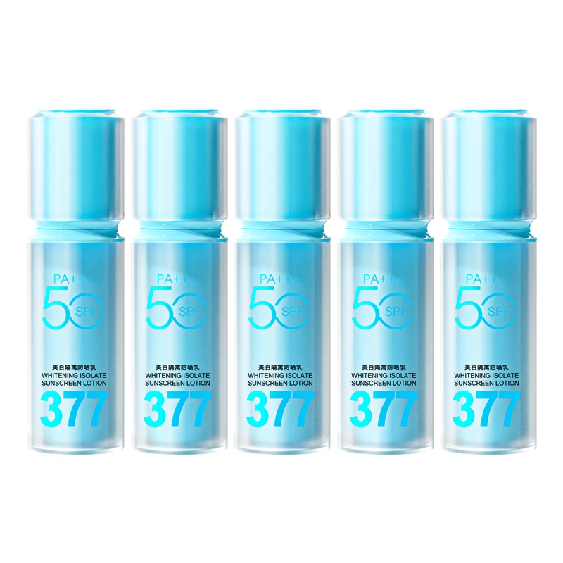 LEADR SPF50+ PA++