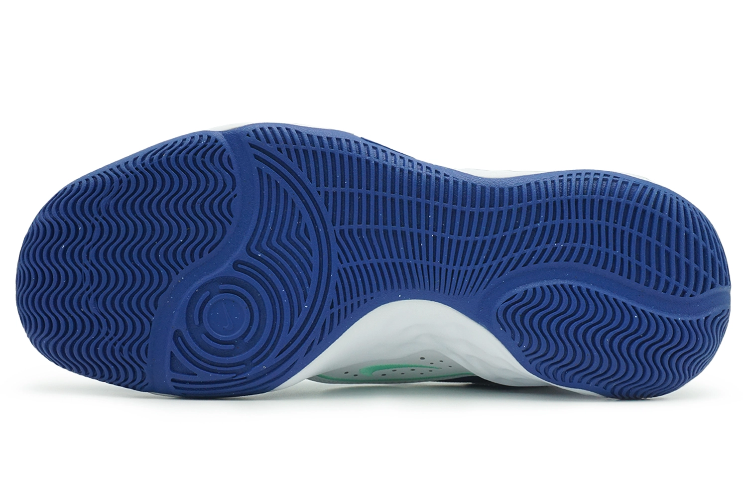 Nike Fly By Mid 3 vibe