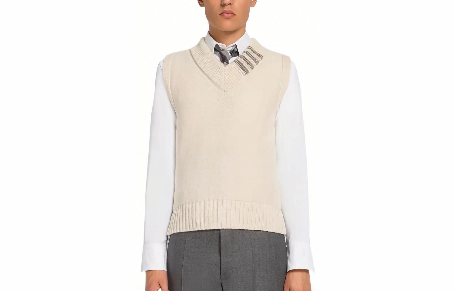THOM BROWNE SS23 V