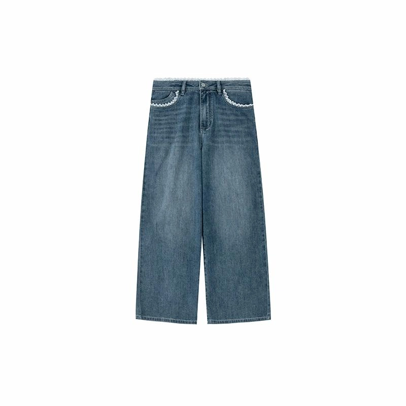 F426