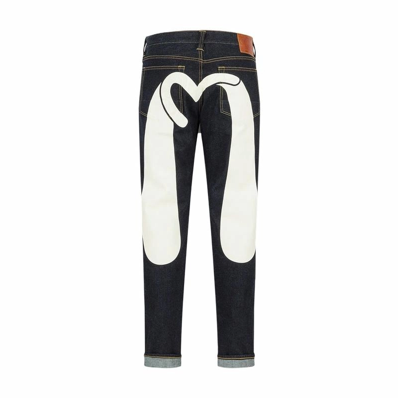 EVISU M