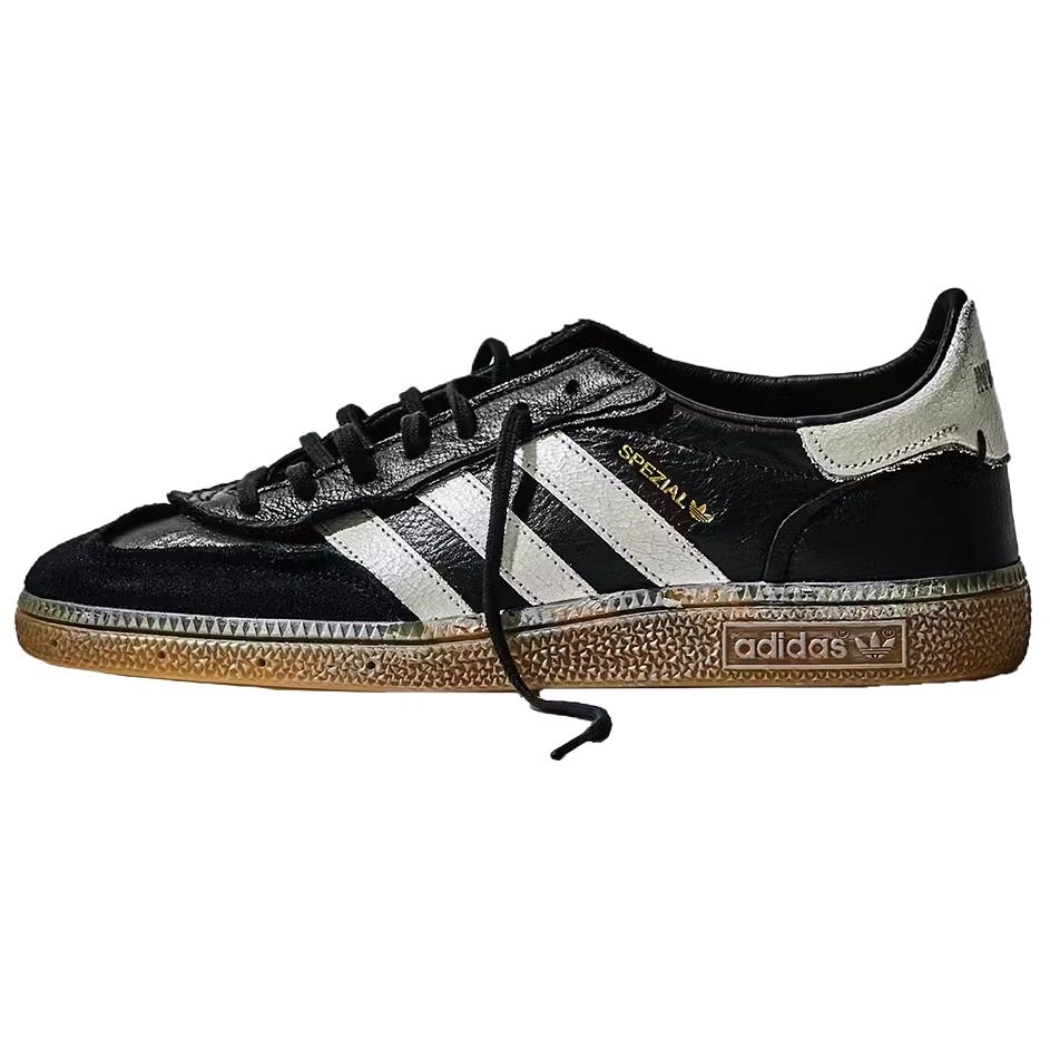 INVINCIBLE x adidas originals HANDBALL SPEZIAL