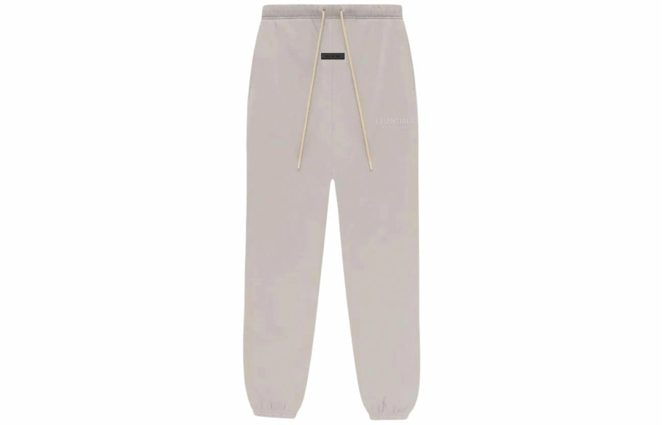 Fear of God Essentials FW23 weatpant Silver Cloud