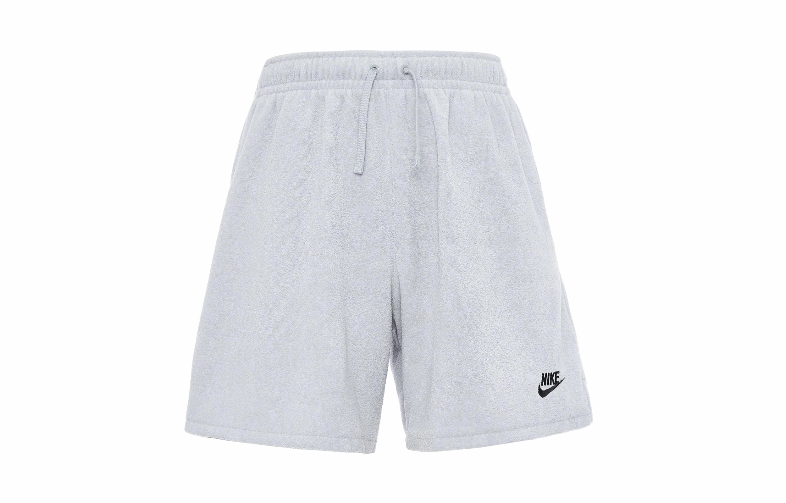 Nike Club Fleece Logo