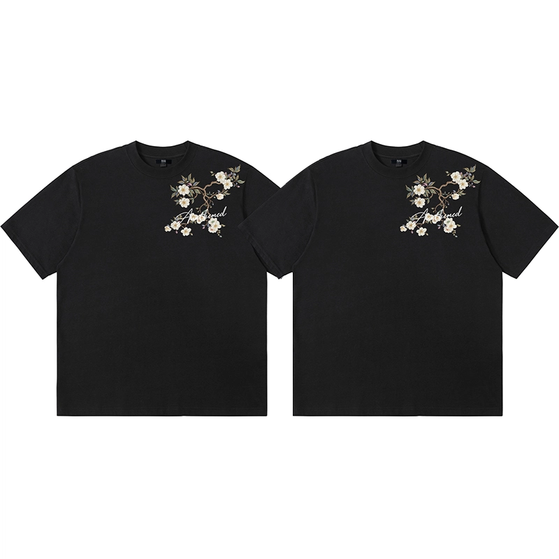 UNthemed T