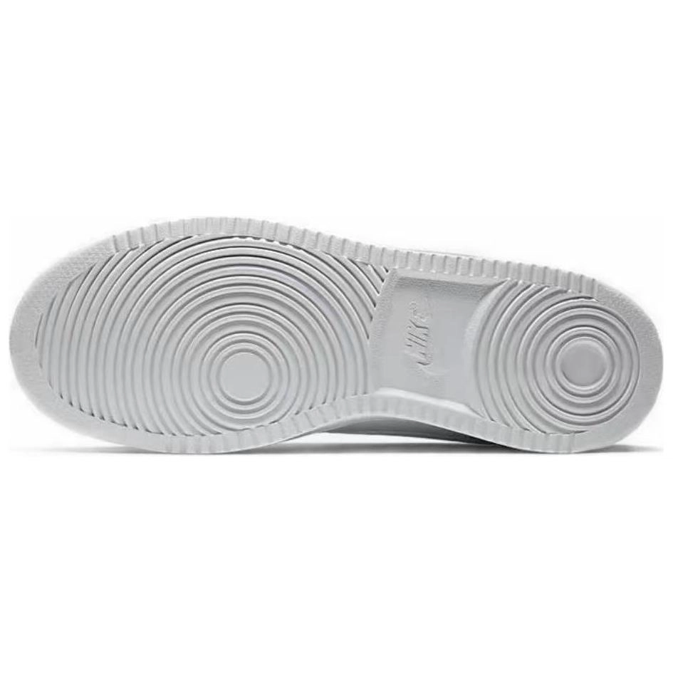 Nike EBERNON