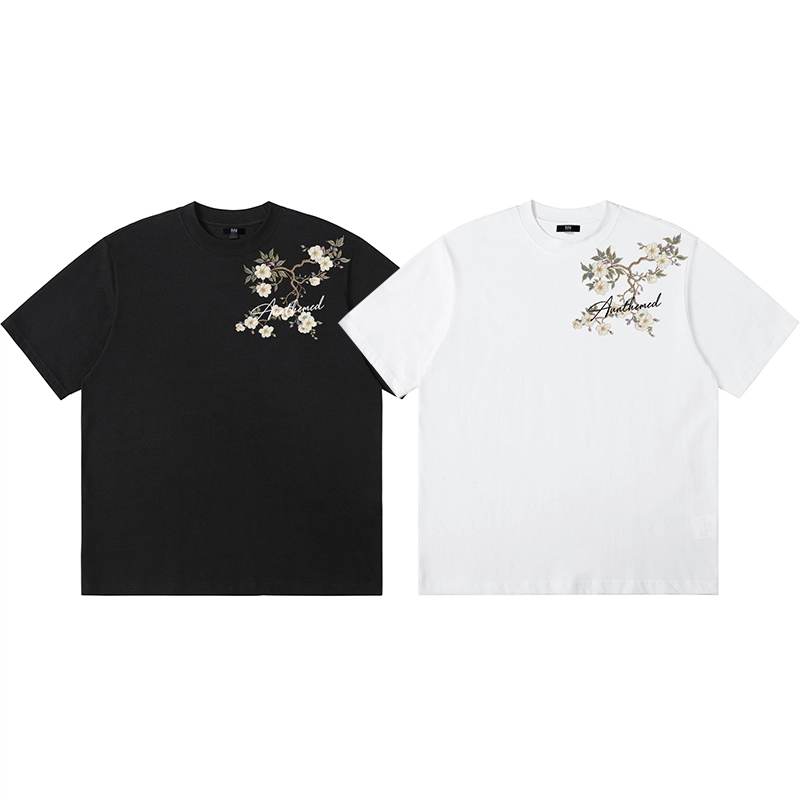 UNthemed T