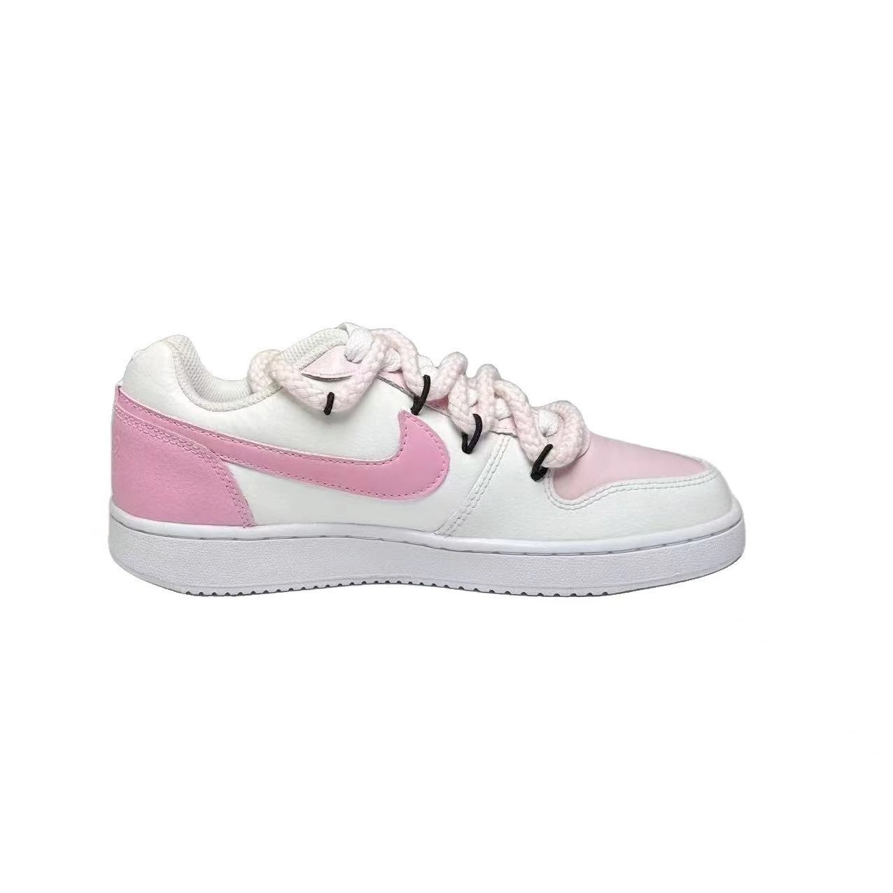 Nike EBERNON