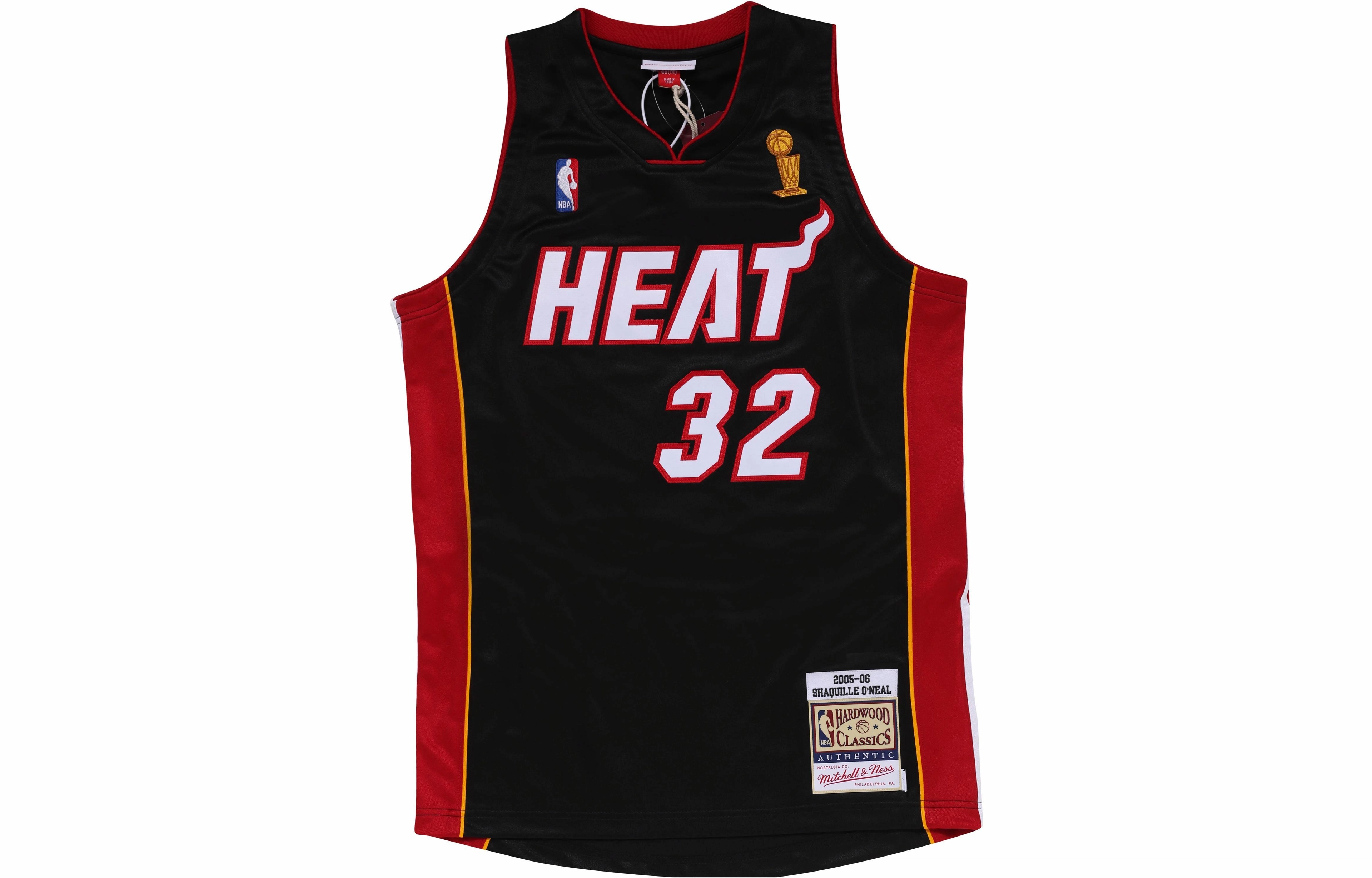 Mitchell Ness AU 05-06 32