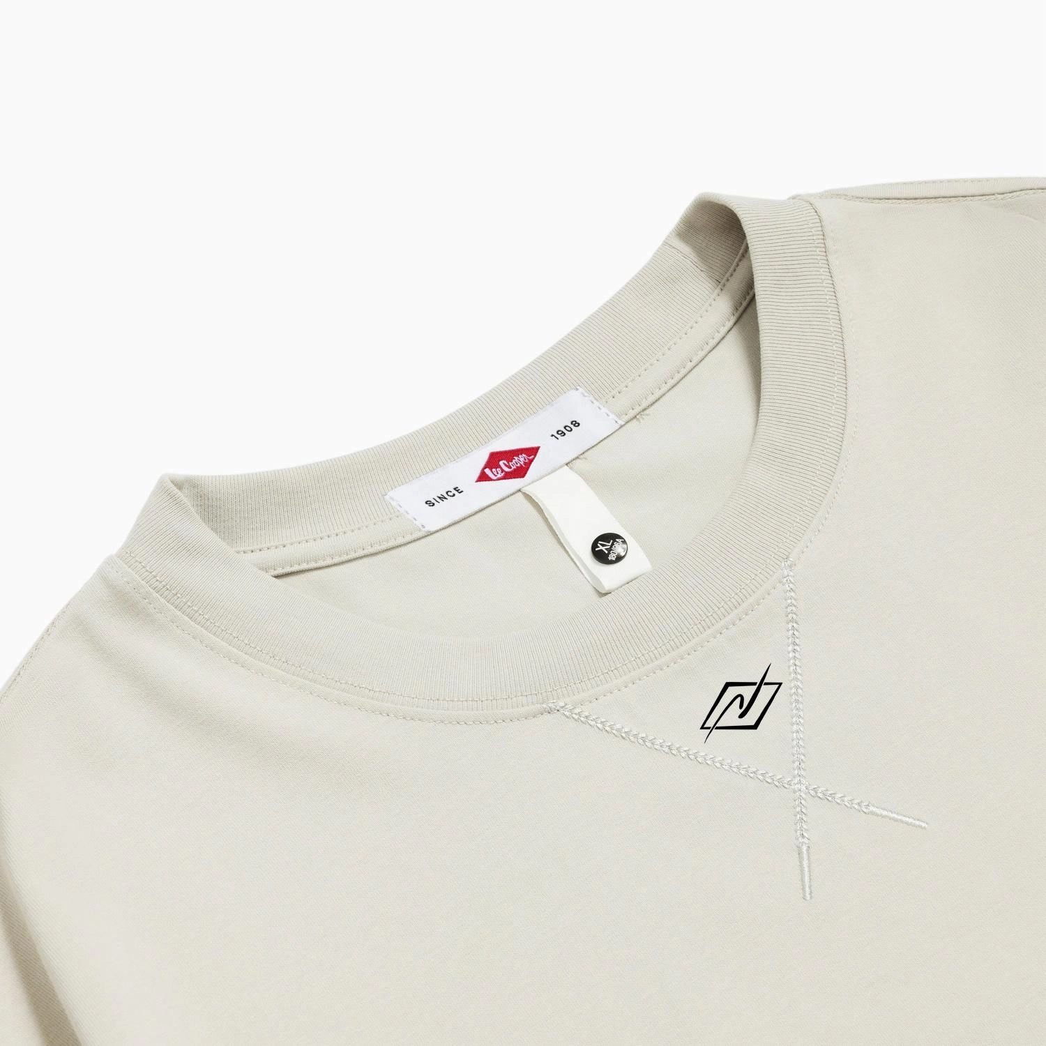 Lee Cooper T