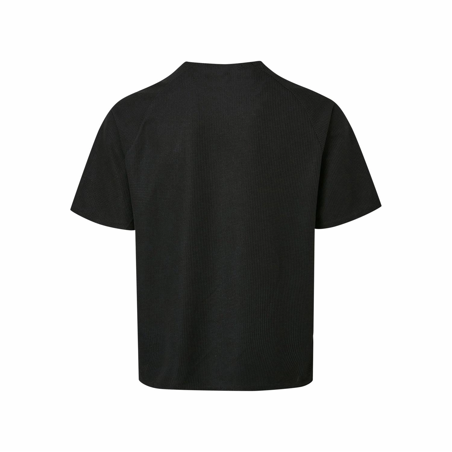 MADE EXTREME T