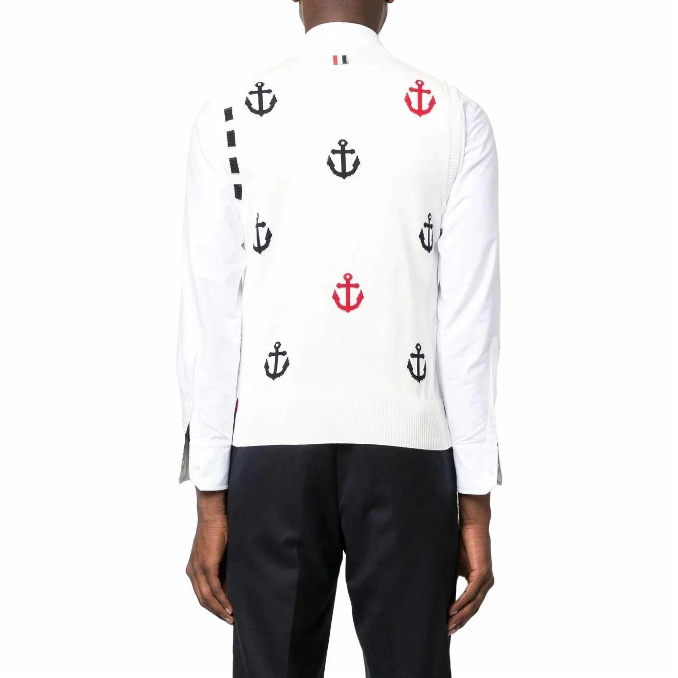 THOM BROWNE V