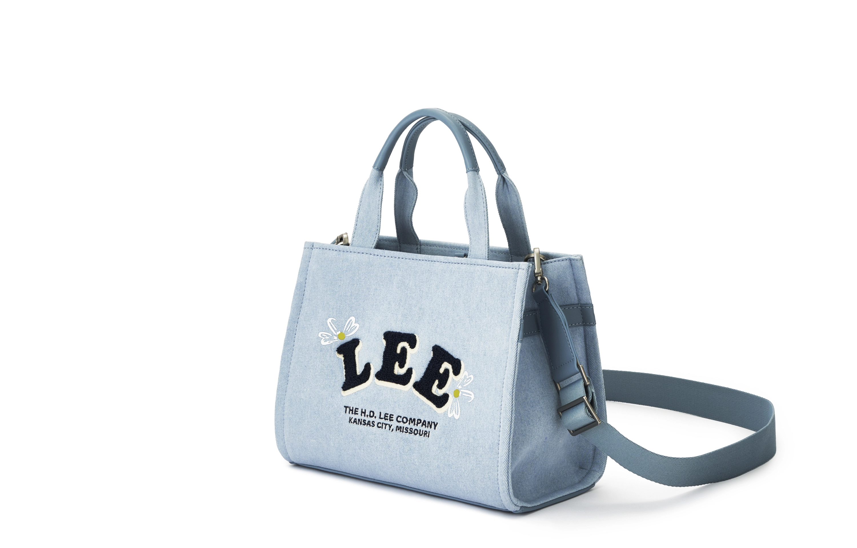 Lee Academy Toteins