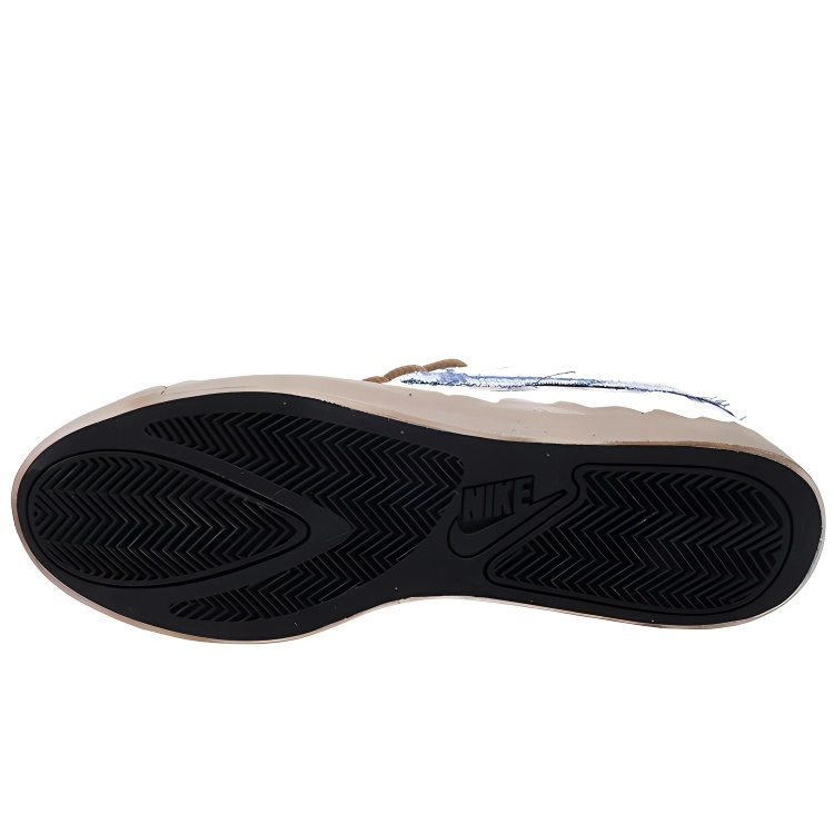 Nike Court Royale AC