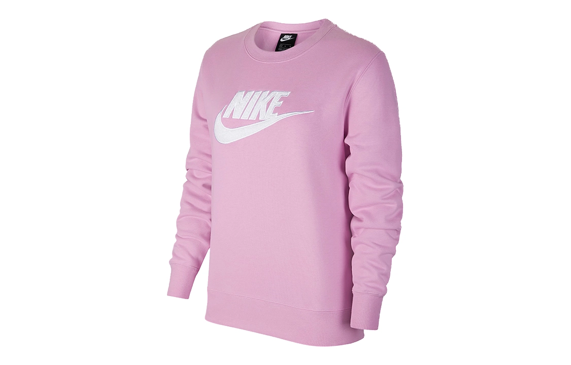 Nike Sportswear Essential logo