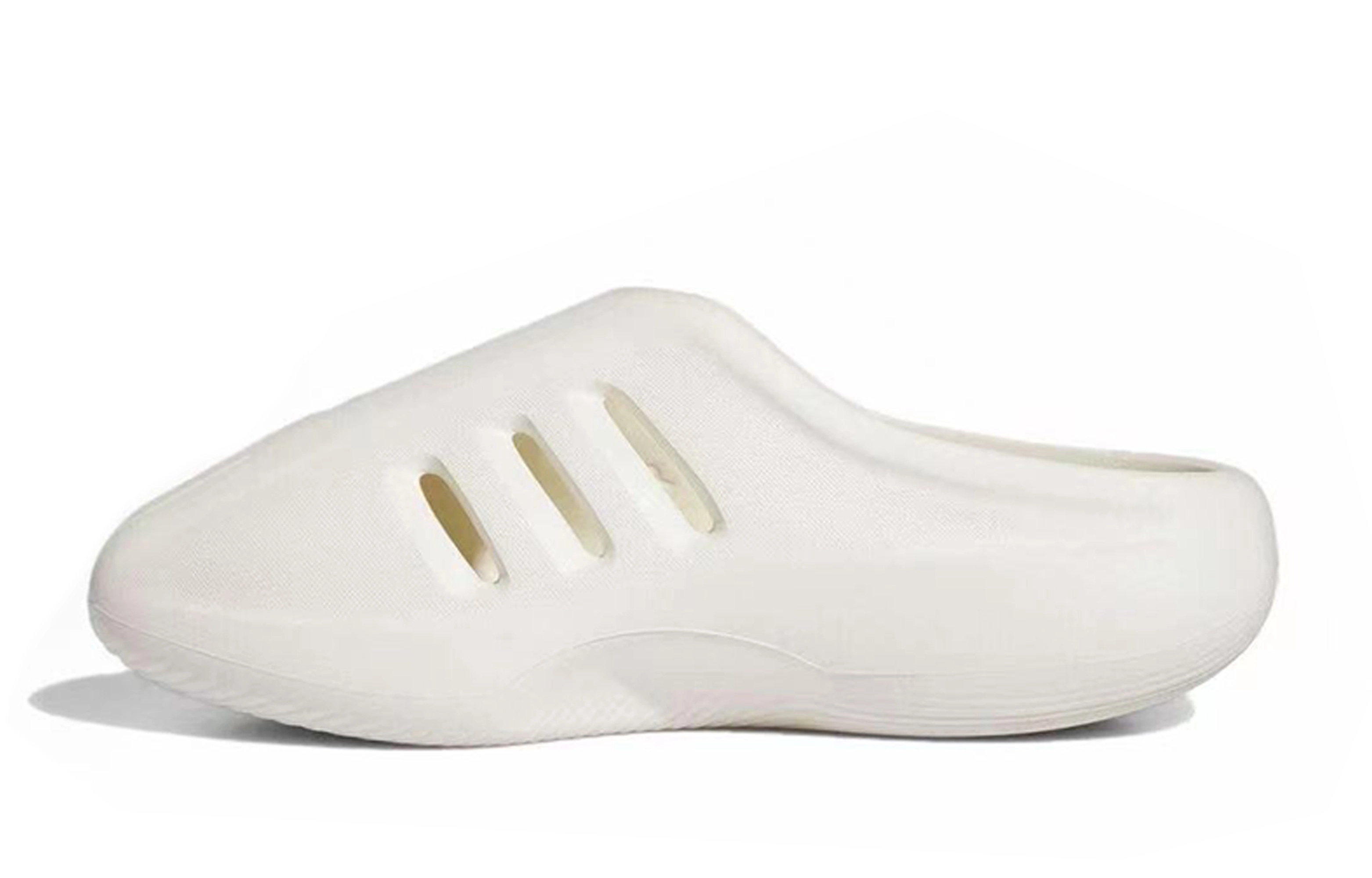 adidas originals adiFOM IIInfinity Mules 811