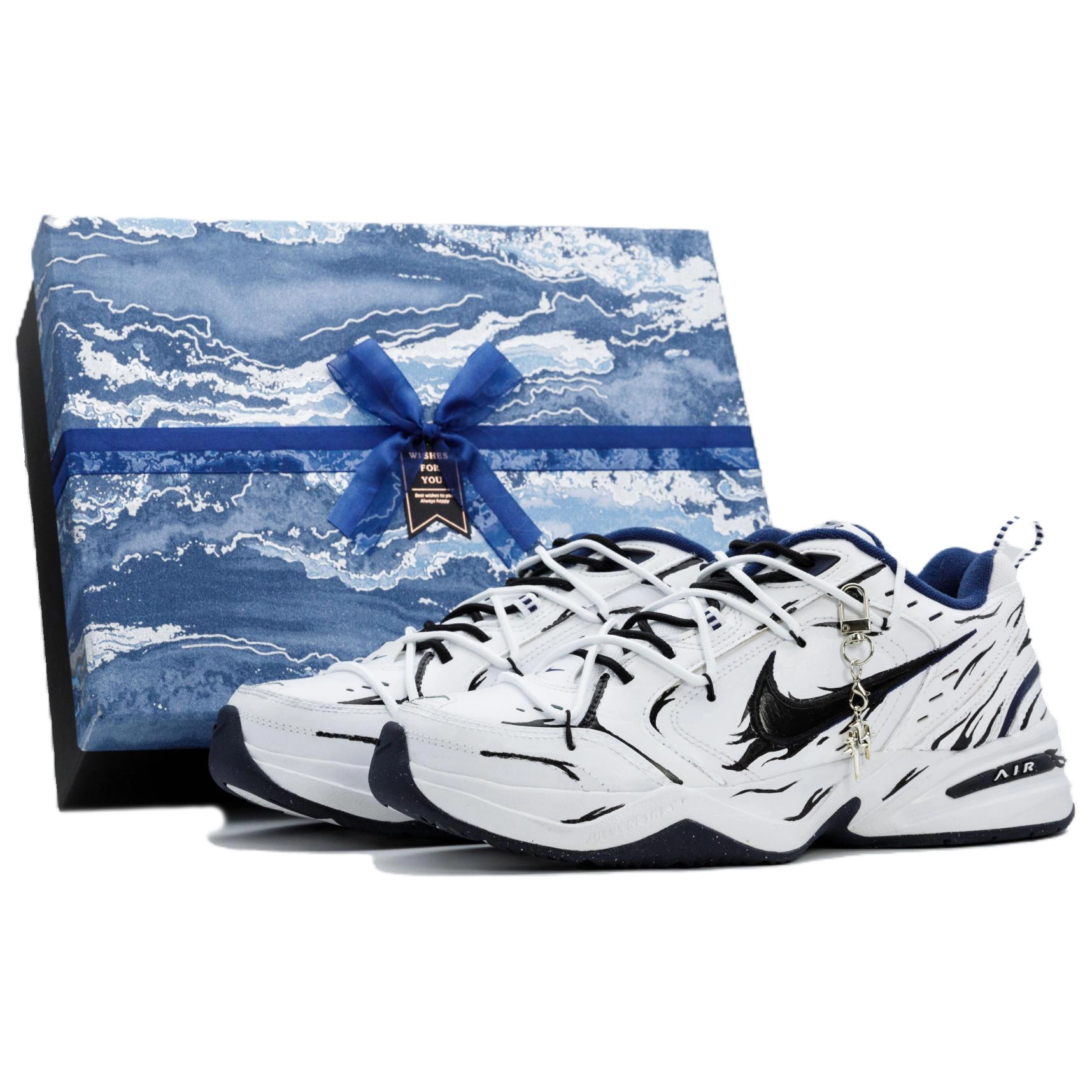 Nike Air Monarch 4