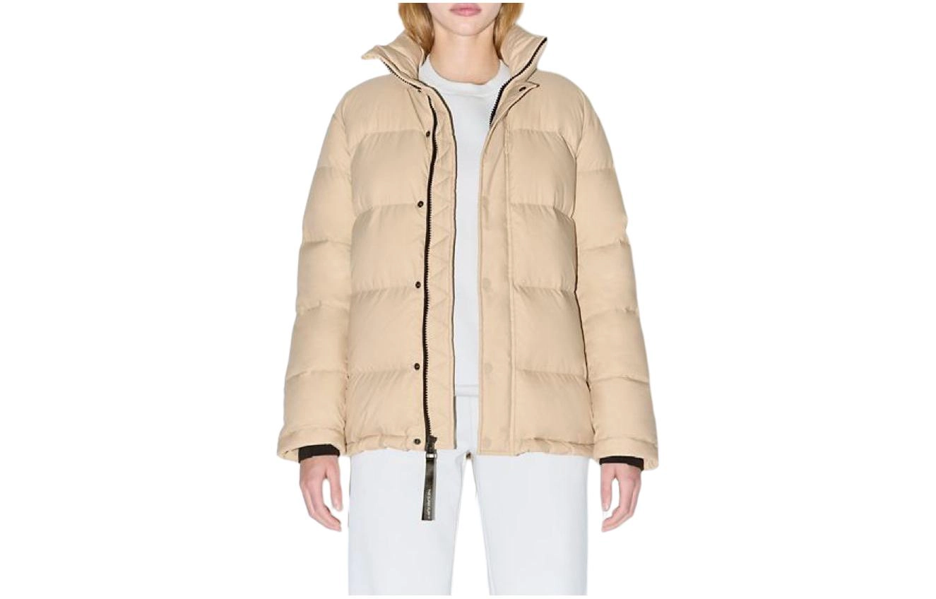 ARITZIA Super Puff cliMATTE Original 5
