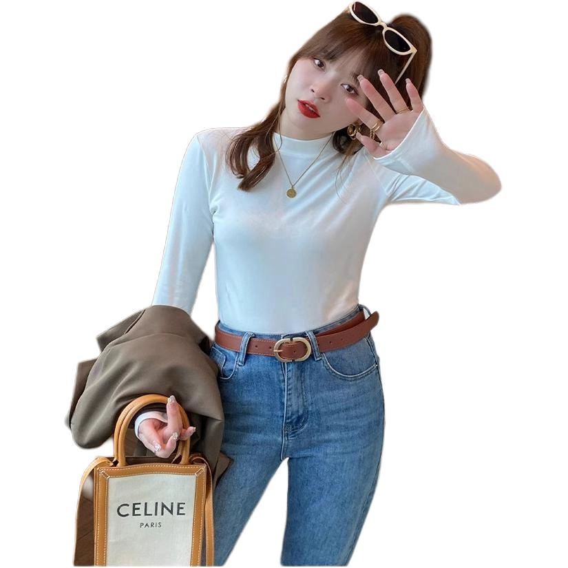 AWAO t T