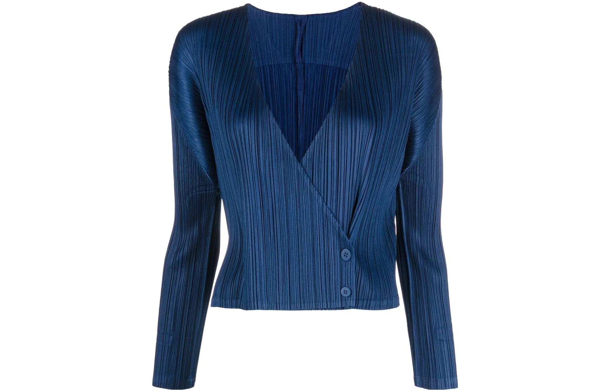 PLEATS PLEASE ISSEY MIYAKE