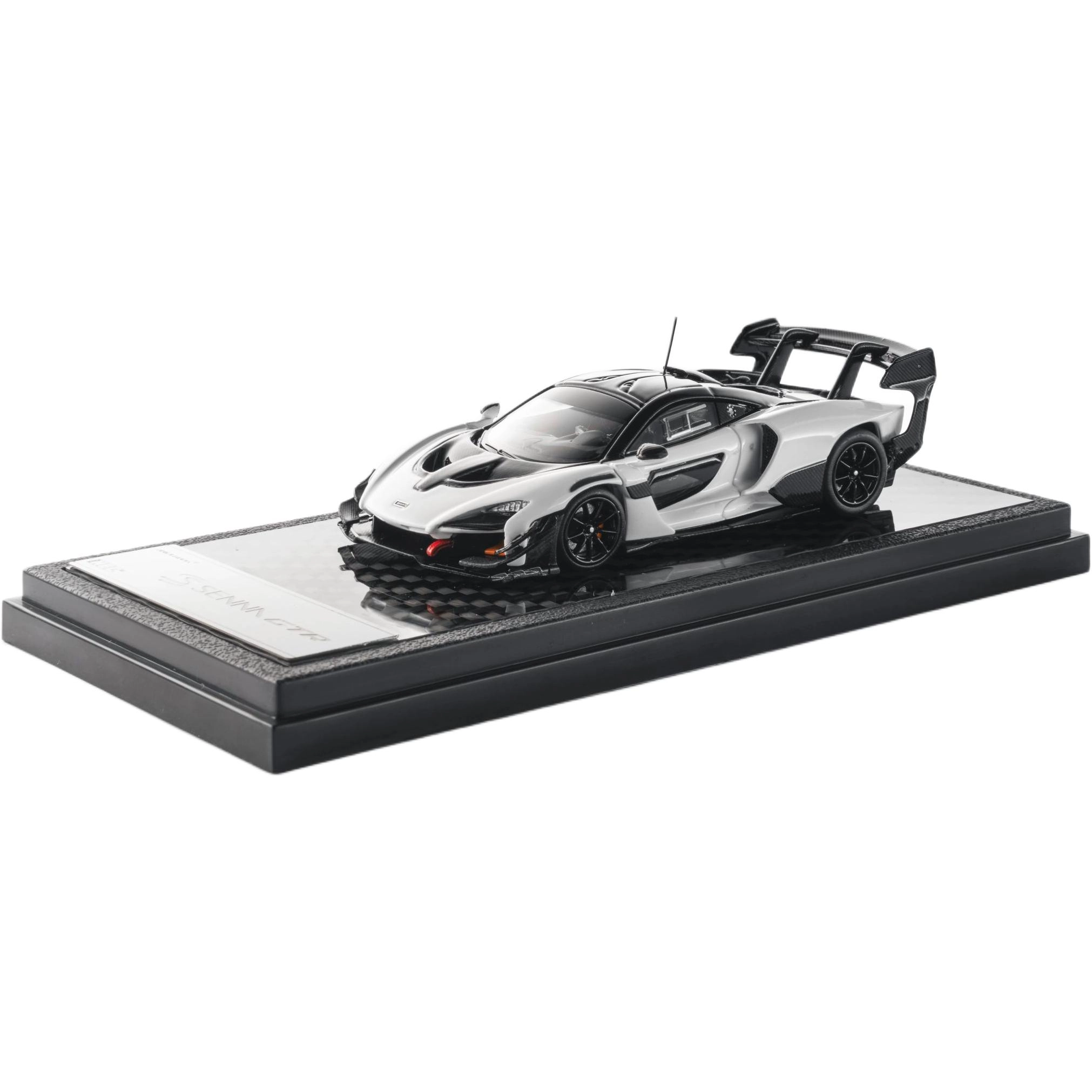 CLD lcd 164 McLaren Senna GTR