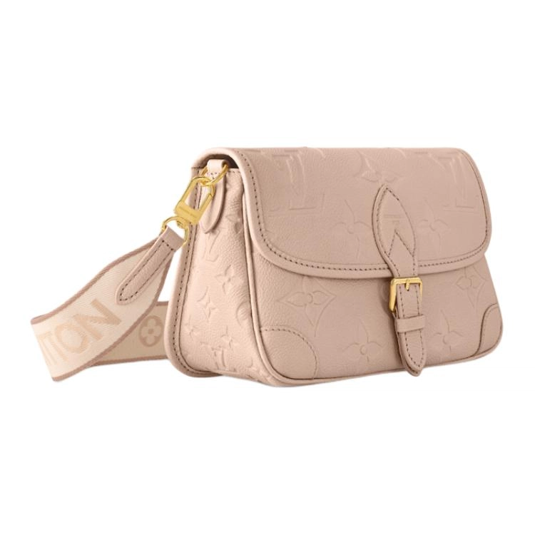 LOUIS VUITTON Diane