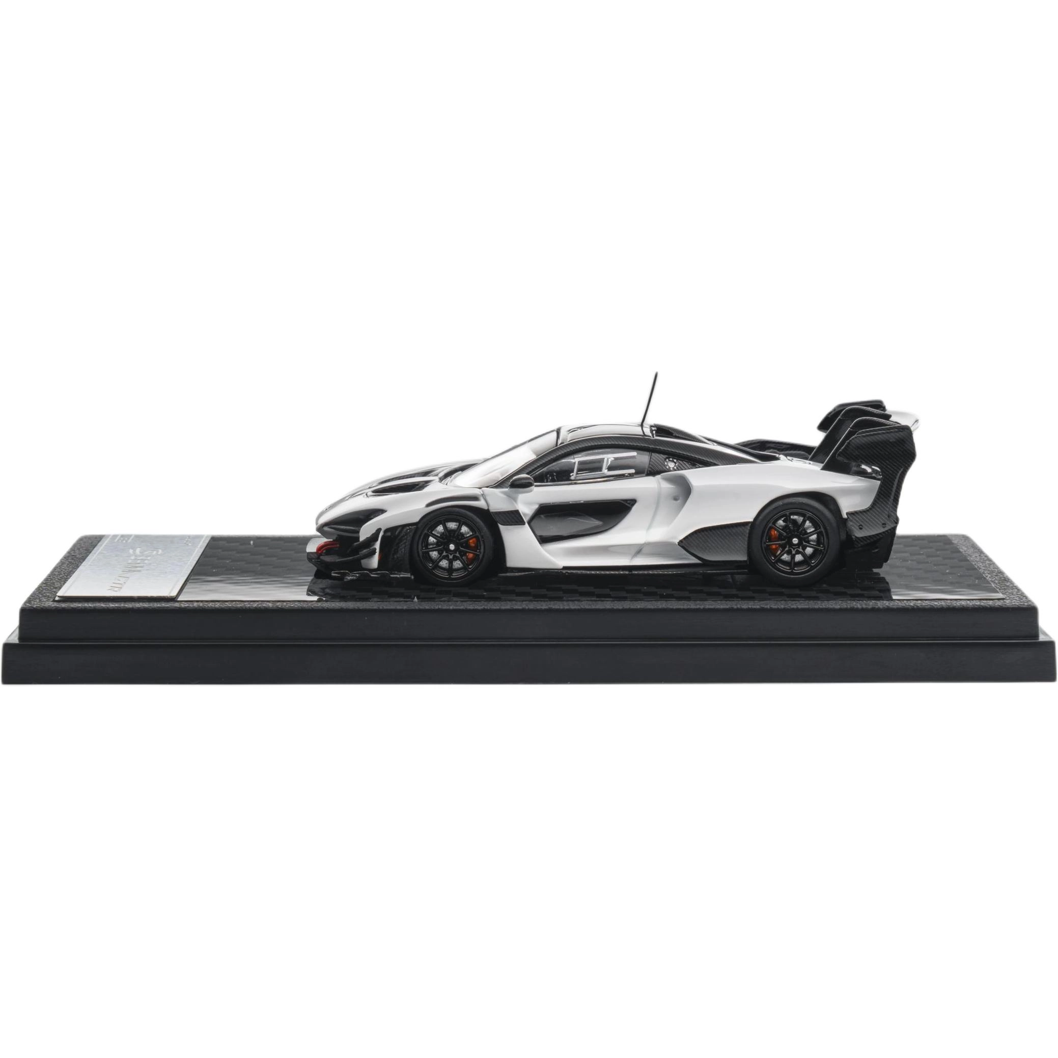 CLD lcd 164 McLaren Senna GTR