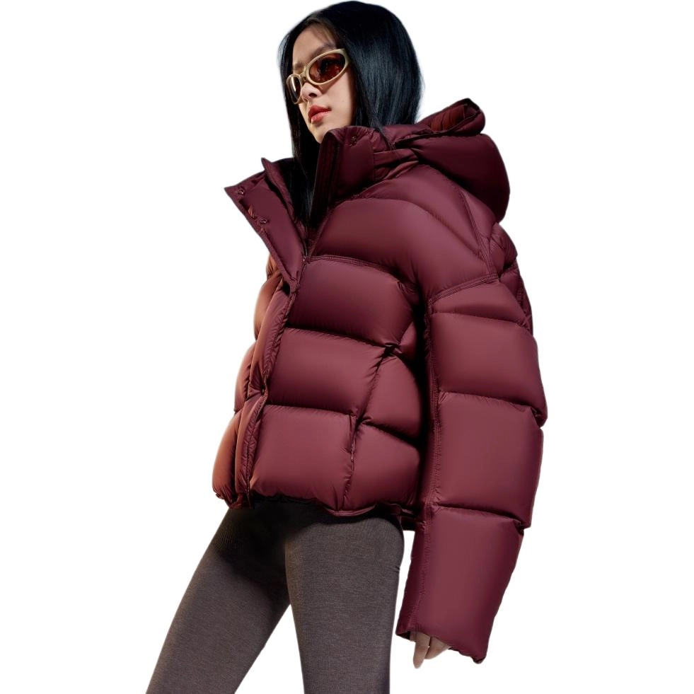 波司登 连帽纯色短款简约时尚羽绒服 女款