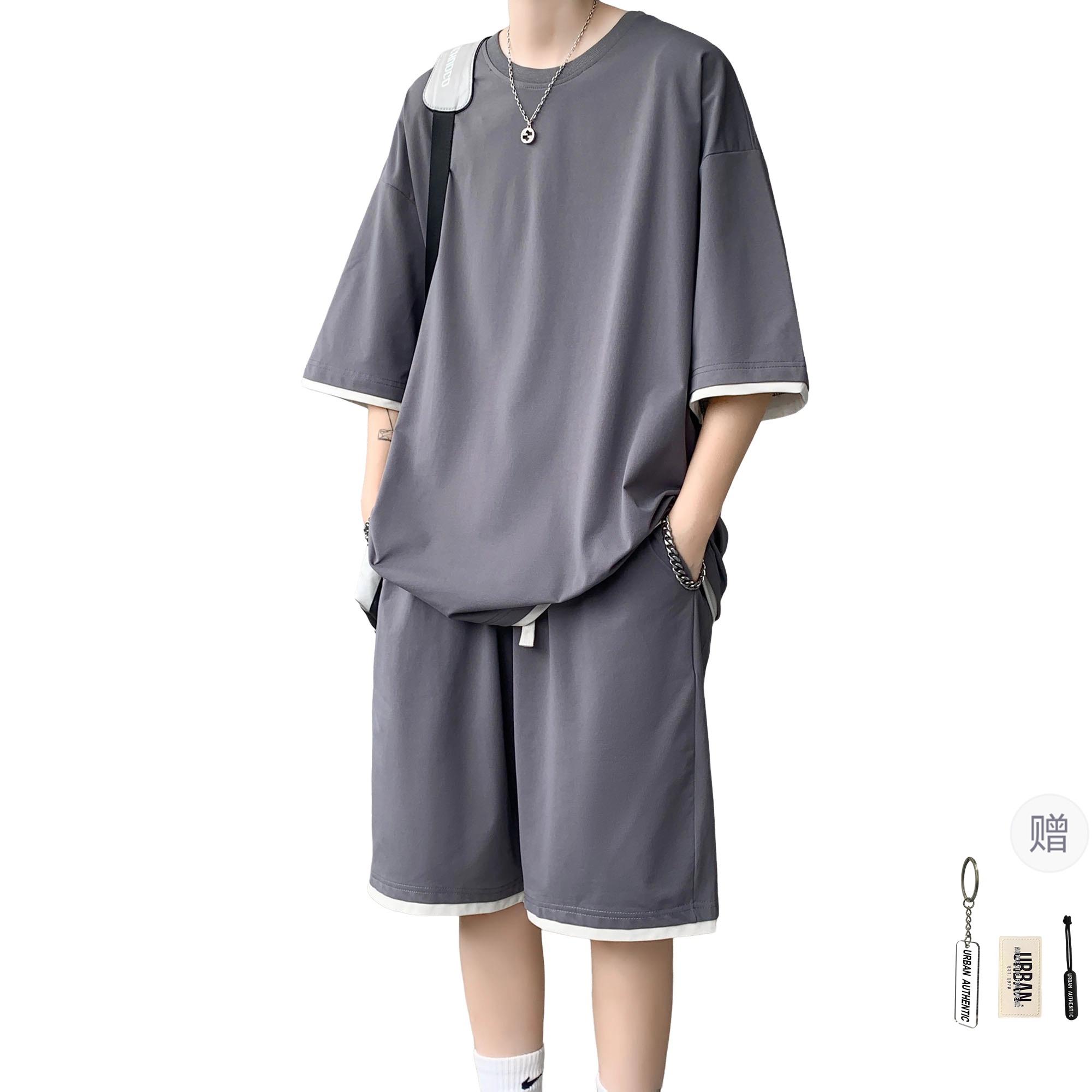 URBAN AUTHENTIC T