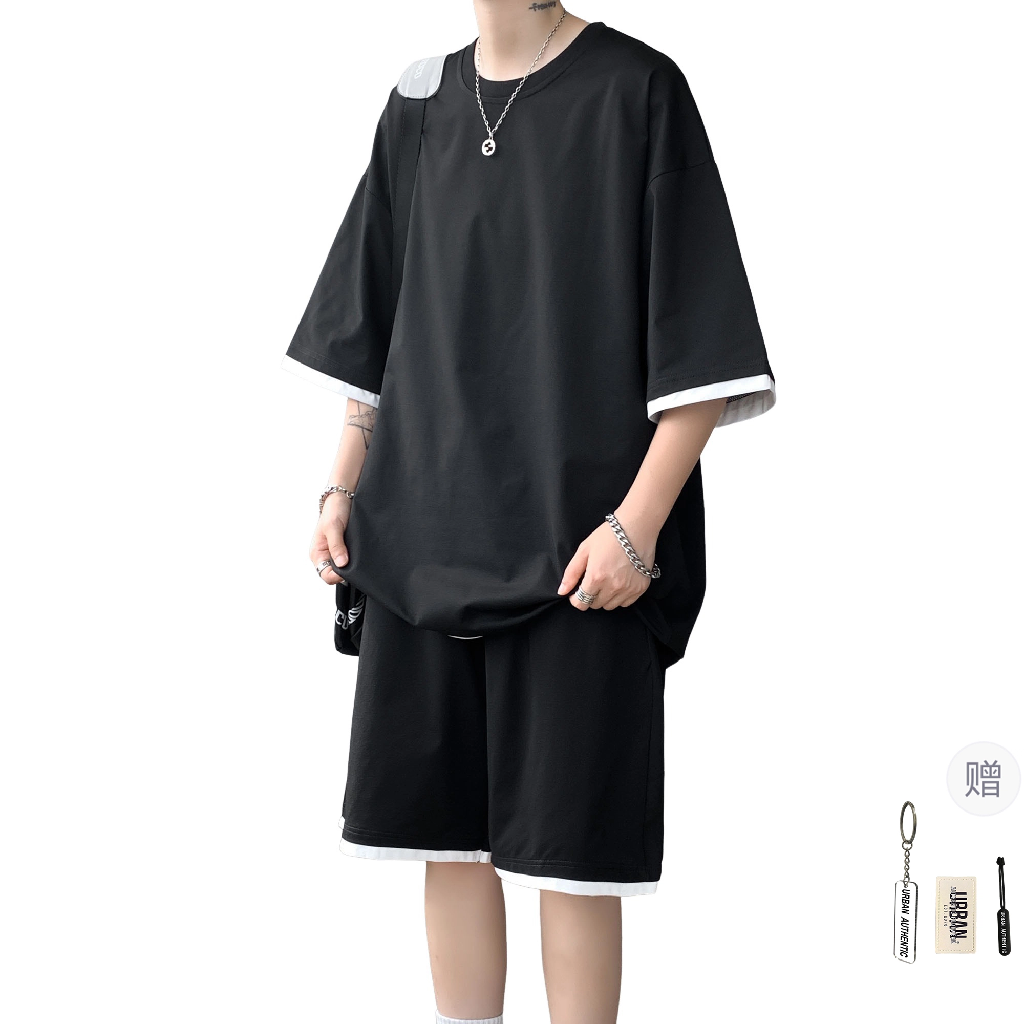 URBAN AUTHENTIC T