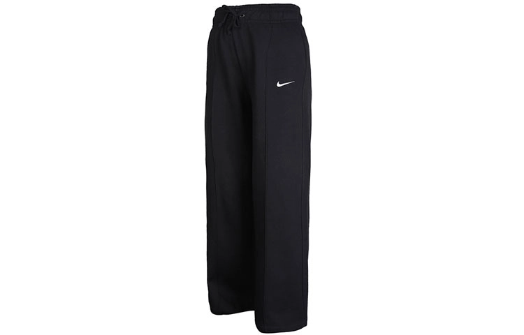 Nike Sportswear Trend
