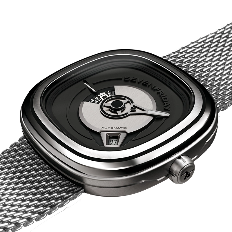 SEVENFRIDAY PE