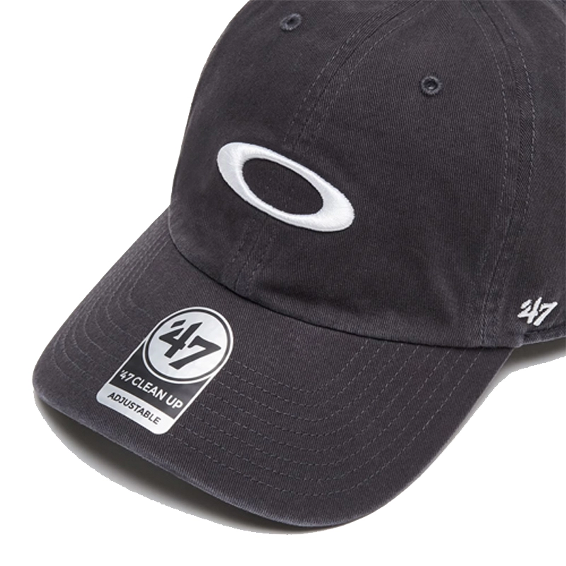 Oakley Logo