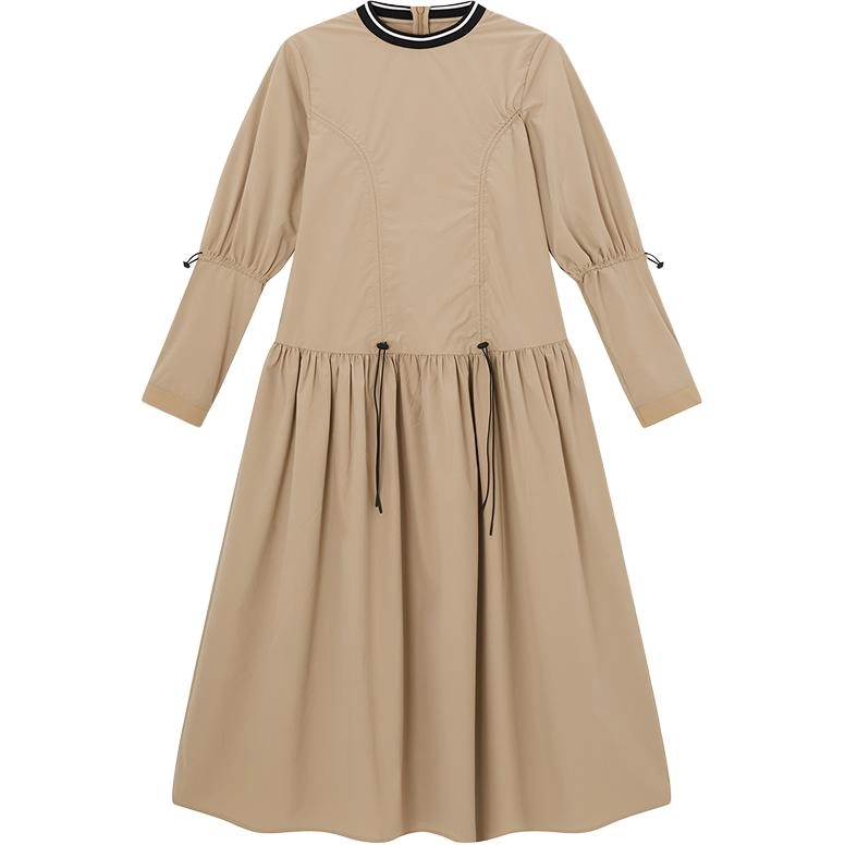MOUSSY A