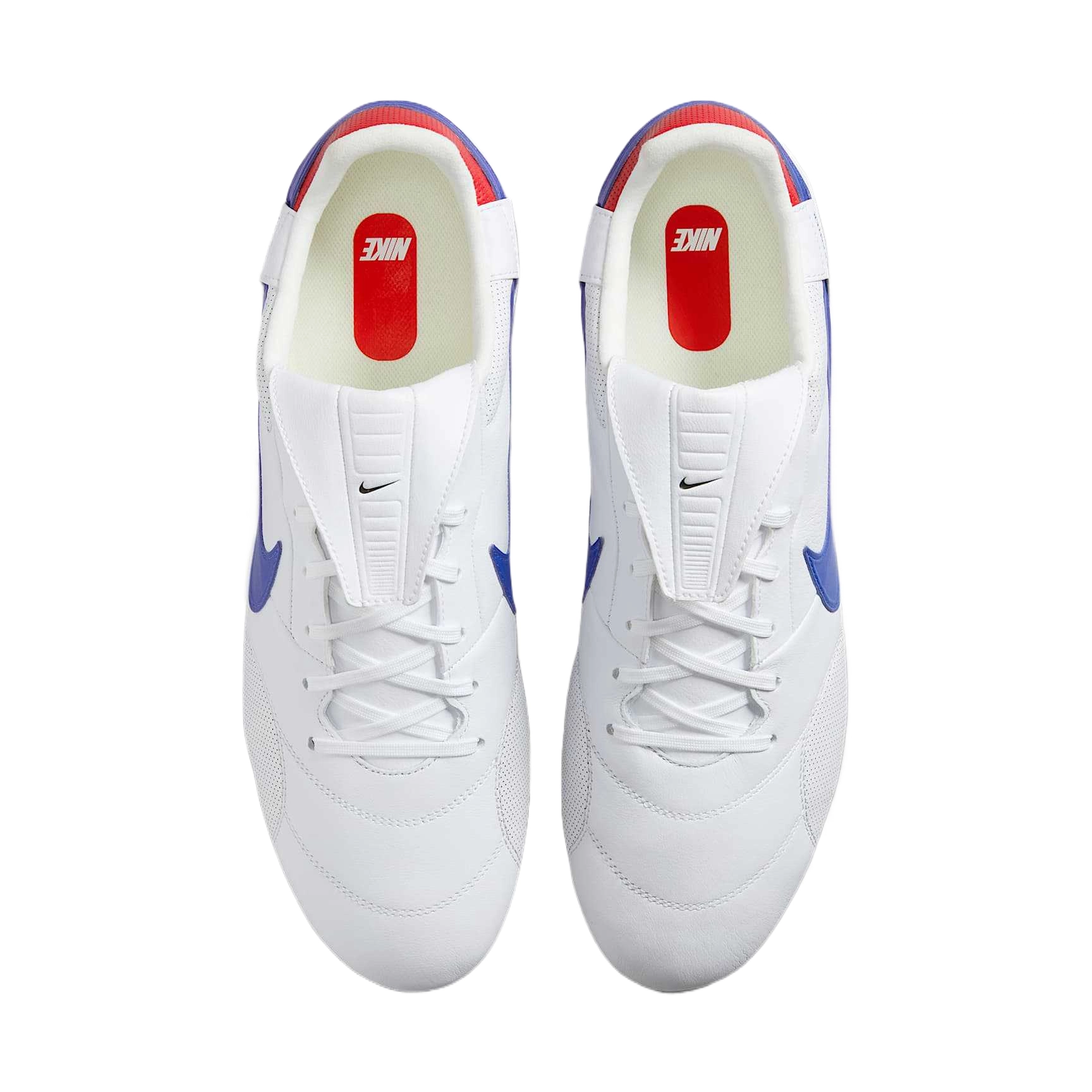 Nike Premier 3