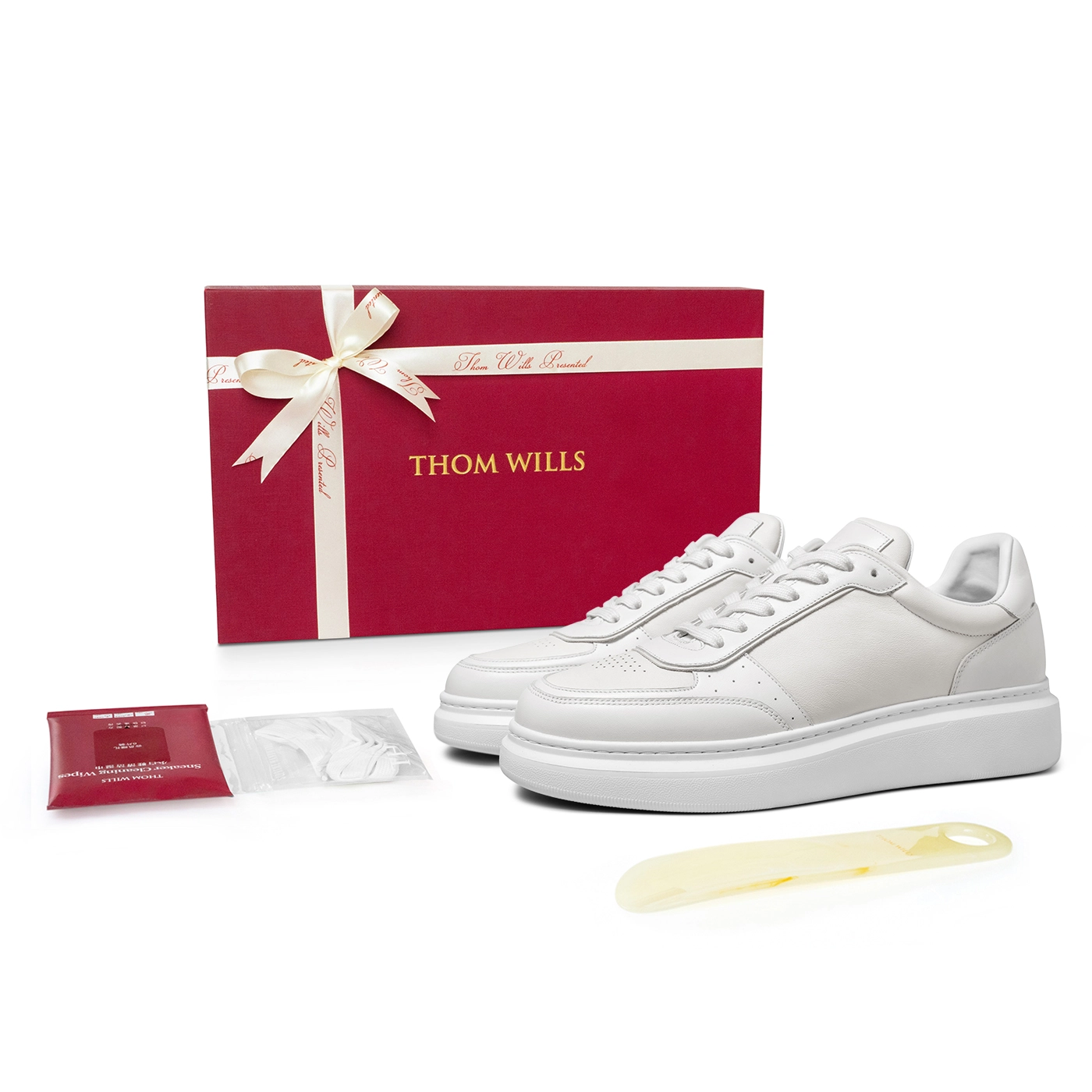 THOM WILLS trainer